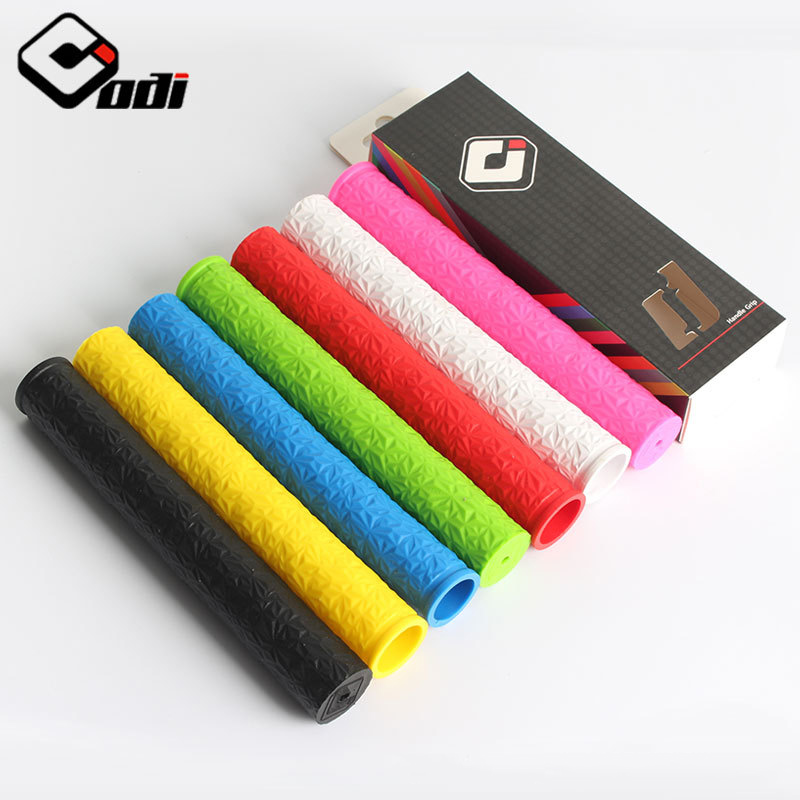 ODI Scooter Grip 160mm Silicon - огляд і ціна Mountain Biking For Kids